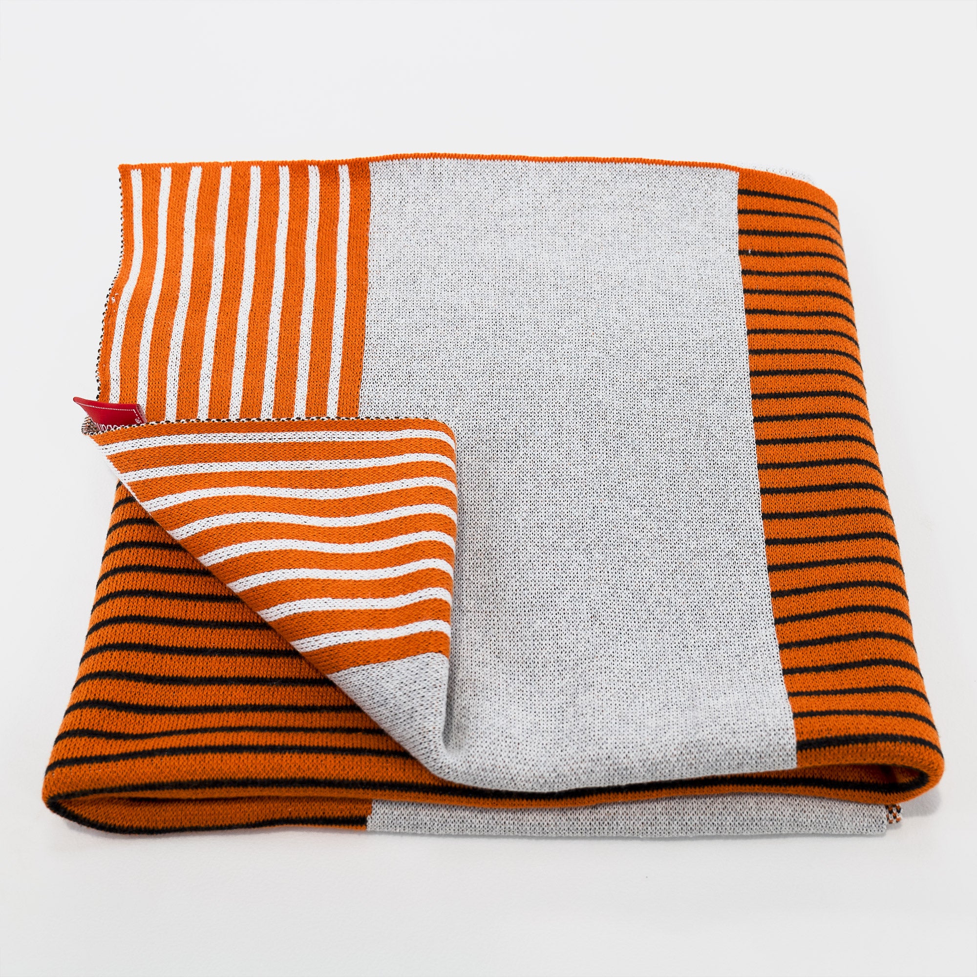 Kuscheldecke / Tagesdecke - Gestrickte Abstrakter Farbblock Orange - Image 3