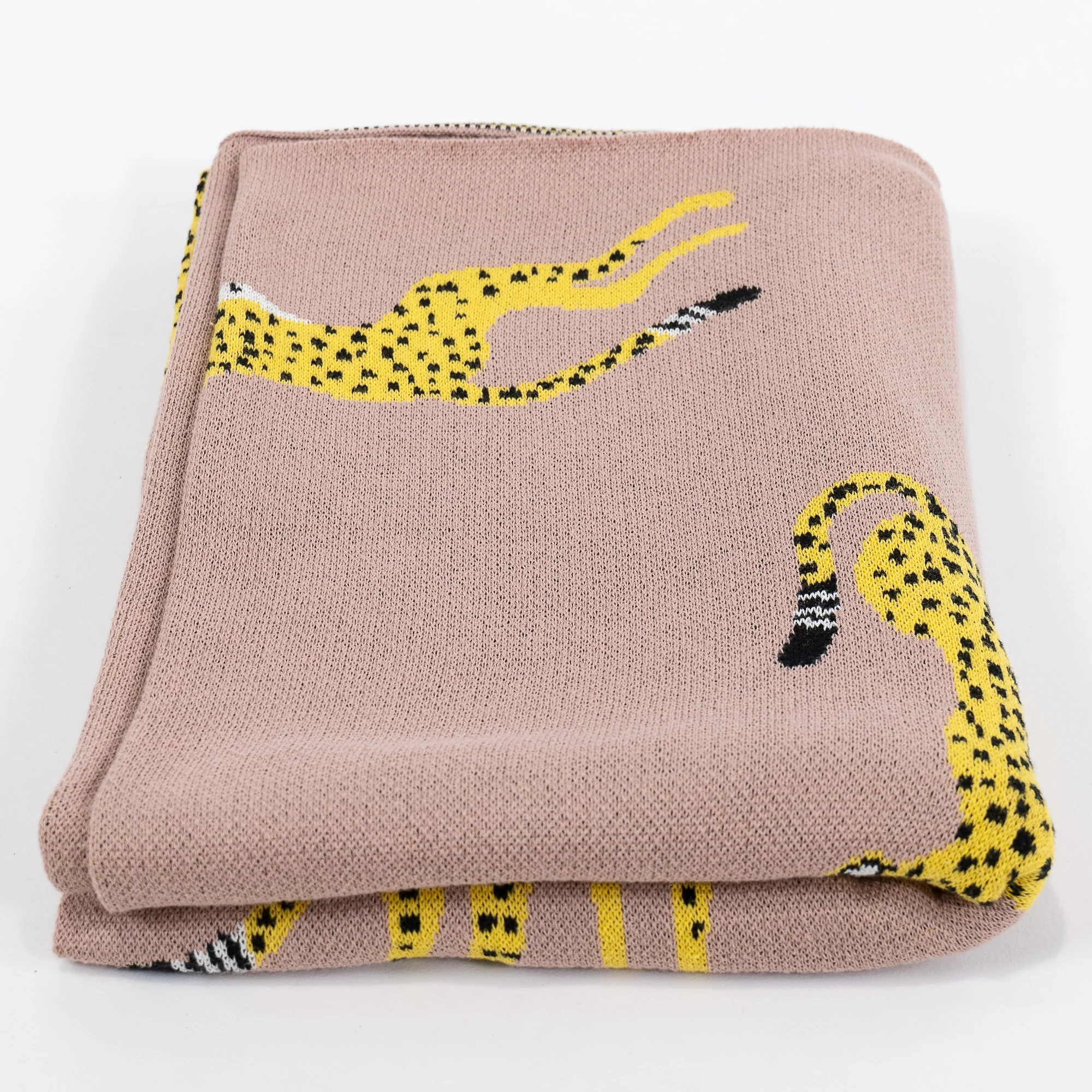 Kuscheldecke / Tagesdecke - Gestrickte Gepard Pink - Image 3