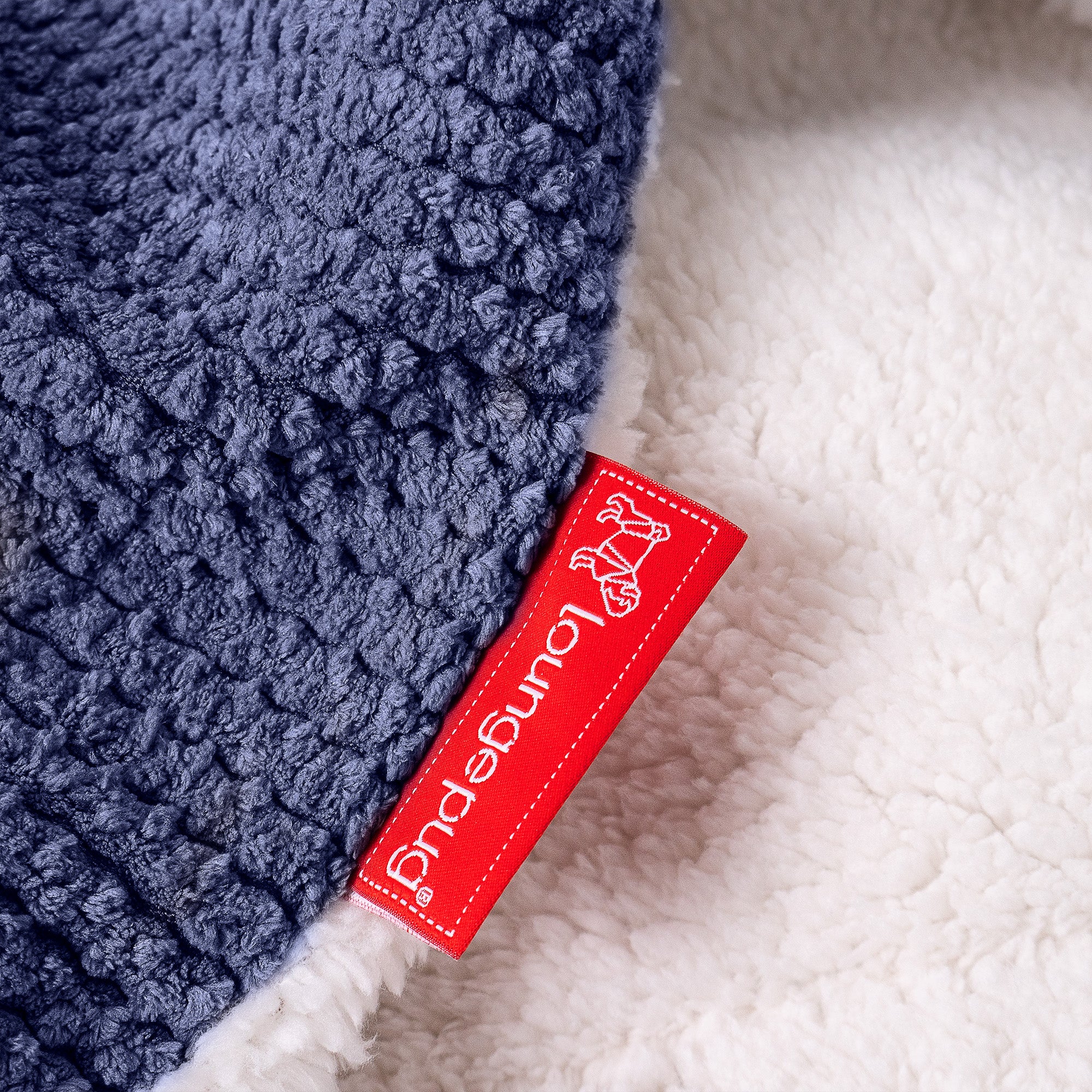 Sherpa-Decke - Pom-Pom Lila - Image 4