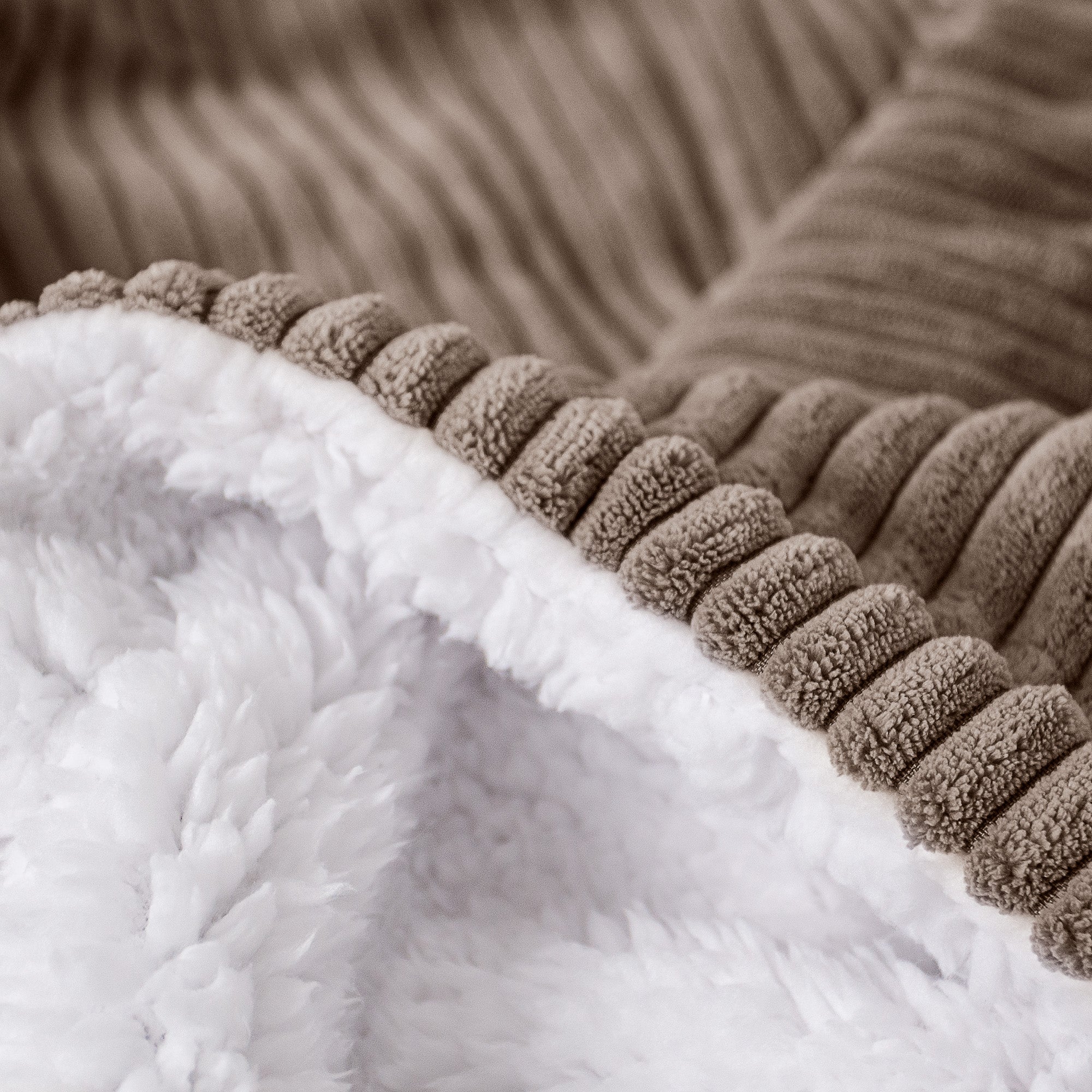 Sherpa-Decke - Cord Mocca - Image 4