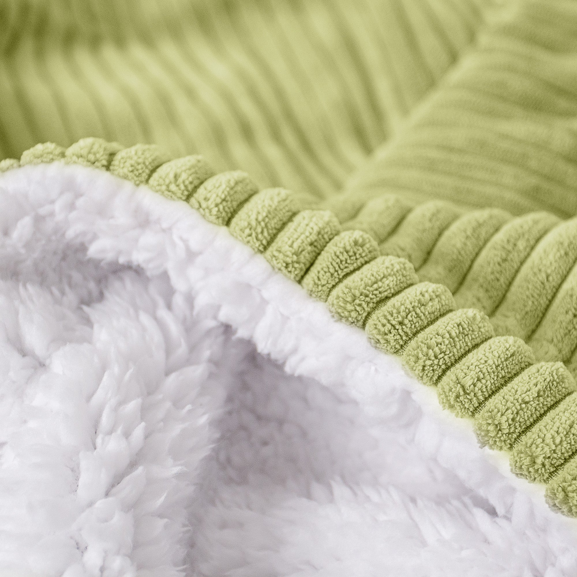 Sherpa-Decke - Cord Hellgrün - Image 4