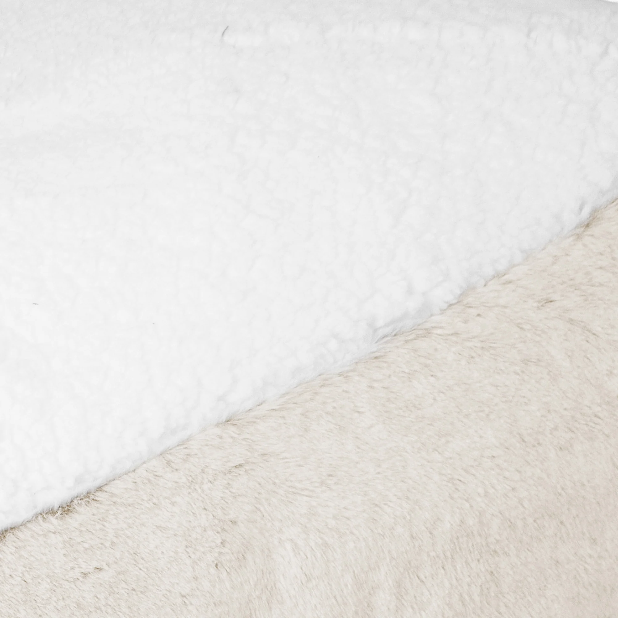 XXL Slouchy Hundebett - Kaninchen Kunstfell Weiß - Image 3
